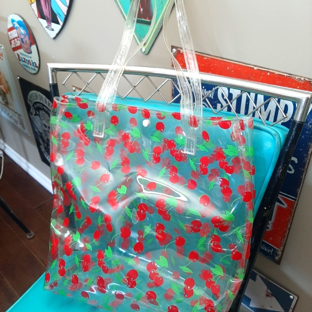 🍒Vintage clear vinyl cherry print large tote 🍒EUC